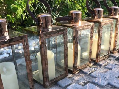 Quinques Color Cobre con Vela Renta de Mobiliario y Decoración