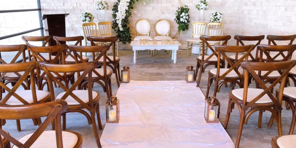 Alfombra color Blanca Renta de Mobiliario y Decoración