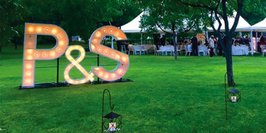 Renta de Letras Gigantes Decorativas