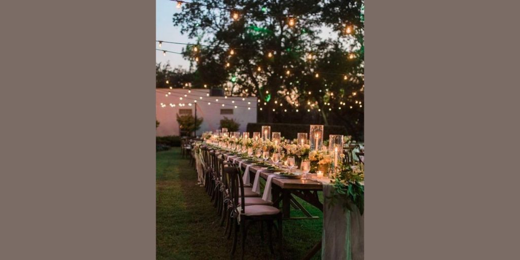 Renta de Mesa Rectangular De Madera Con Base Cruzada