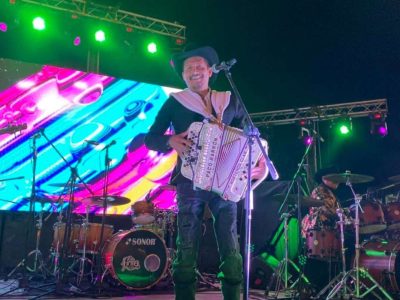 Grupo Paco Barrón y sus Norteños Clan