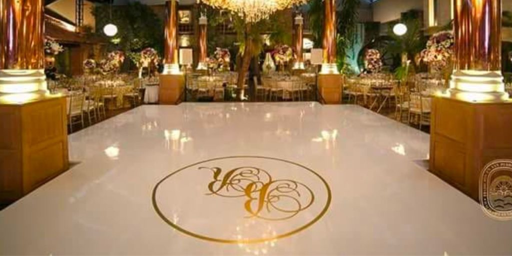 Renta de Pista De Charol