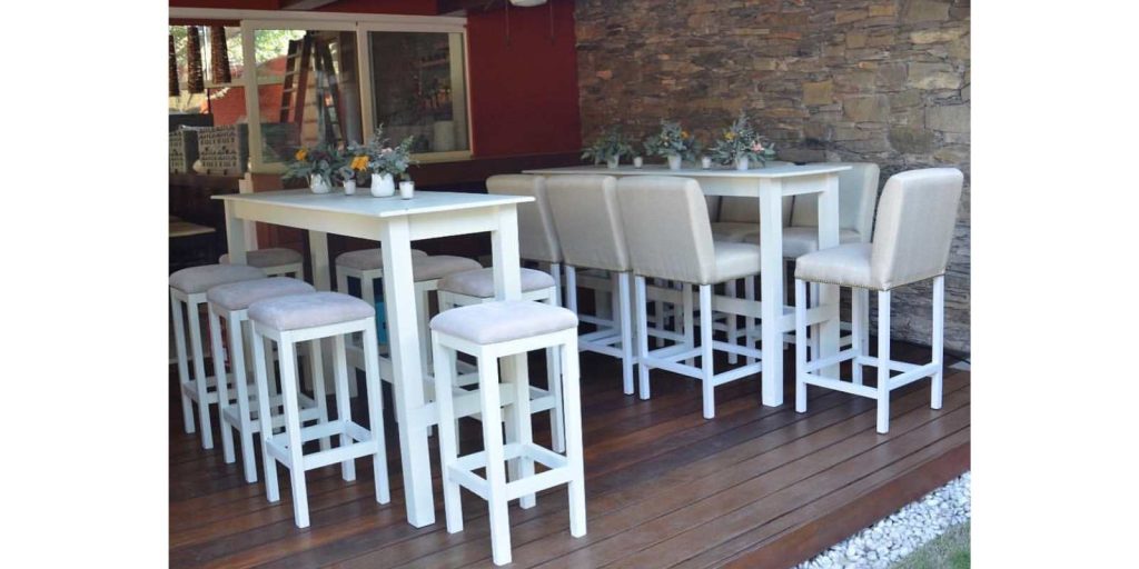 Renta de Mesas Blancas Tipo Bar Rectangulares