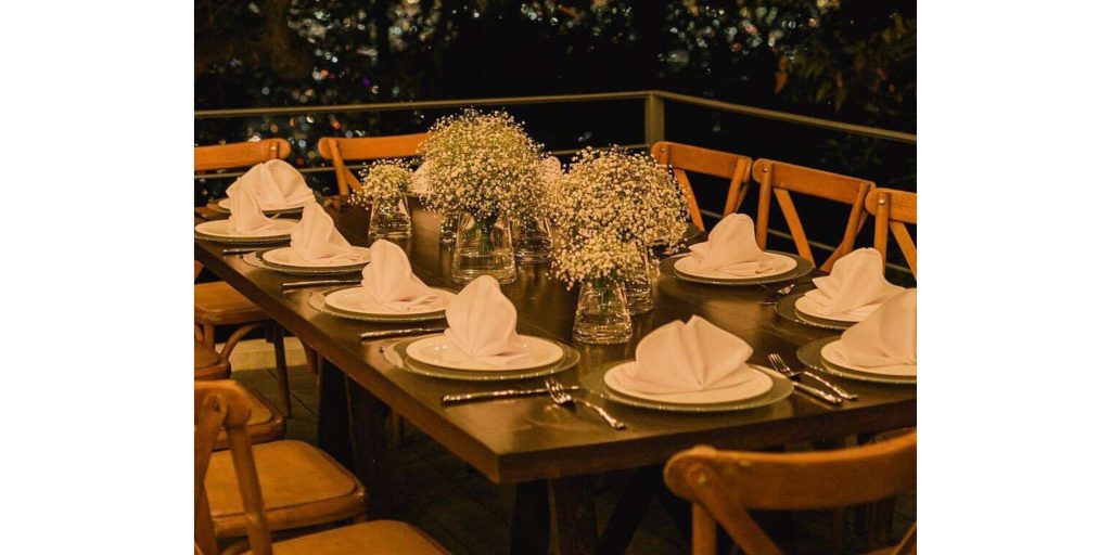 Renta Mesa Rectangular de Nogal