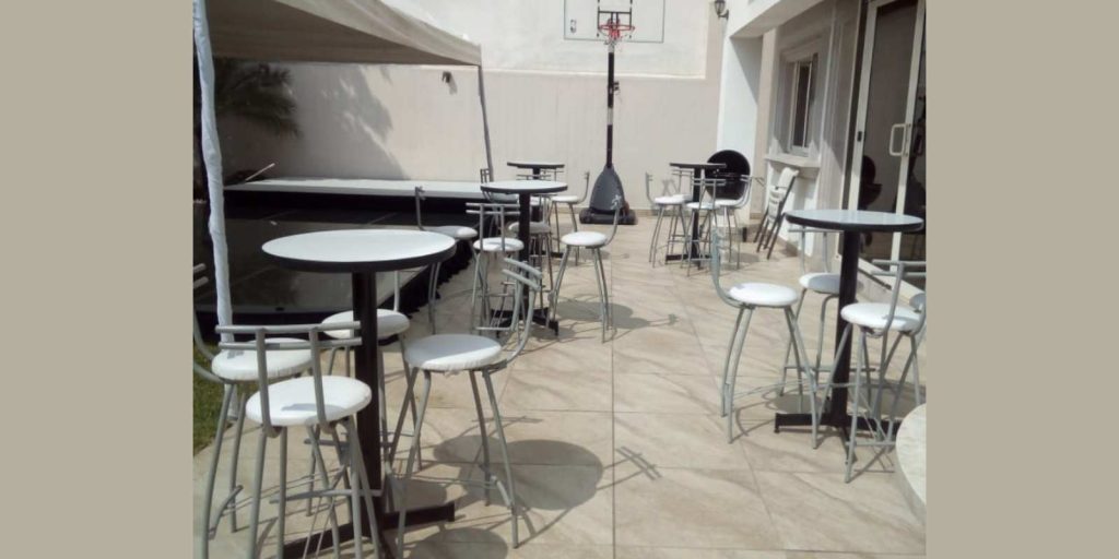 Renta de Mesa Alta Tipo Bar