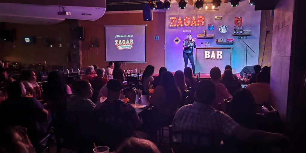 Priscila Santillano Comediante