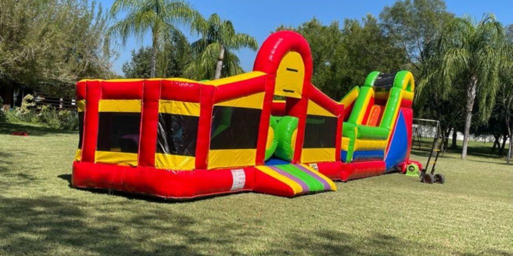 Renta de Inflable Circuito Extremo