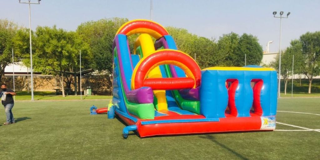 Renta de Inflable Xtreme Run