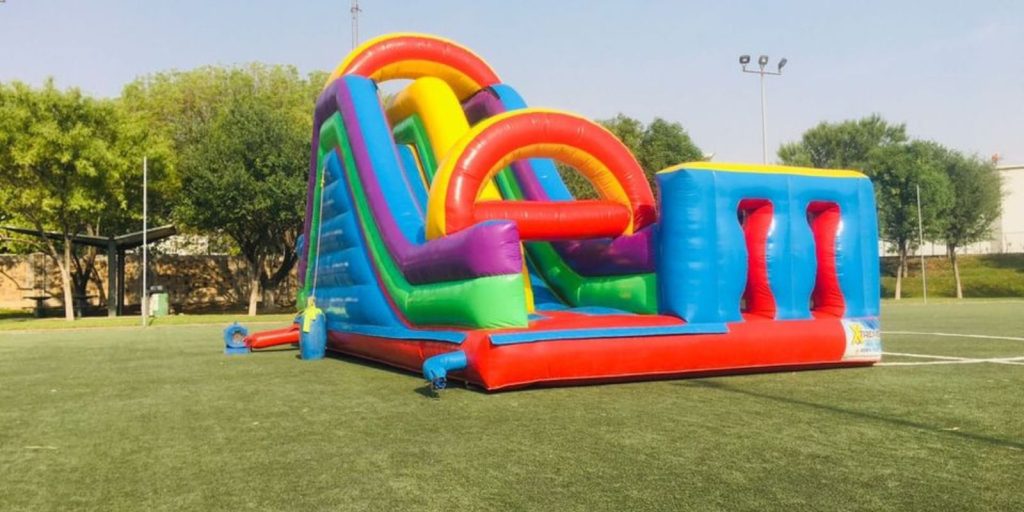 Renta de Inflable Xtreme Run