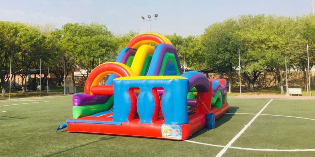 Renta de Inflable Xtreme Run