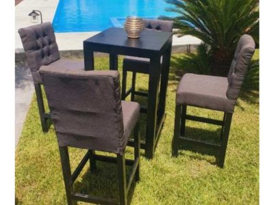 Renta Mesa Cuadrada Negra