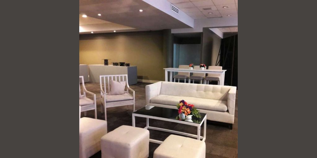 Renta de Mesa Rectangular Eventos