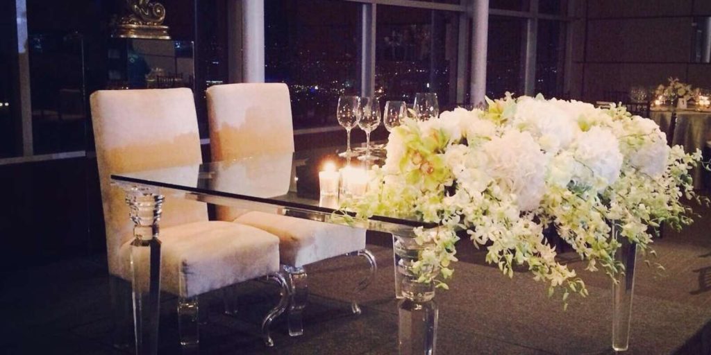 Renta de Sillas para Novios