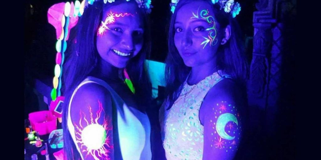 Maquillaje Neon para Bodas y XV años