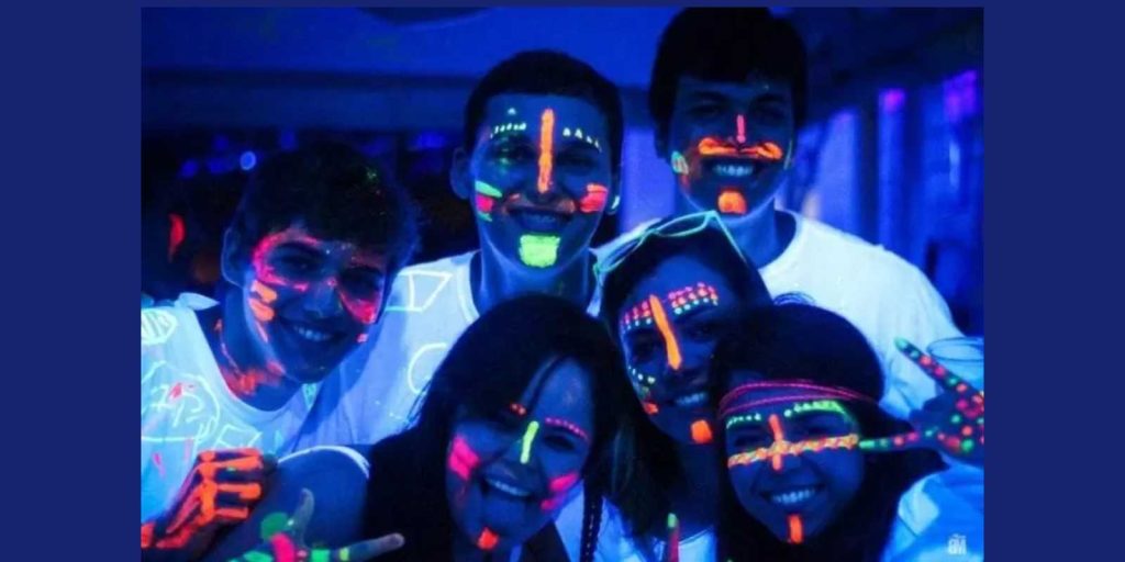 Maquillaje Neon para Bodas y XV años