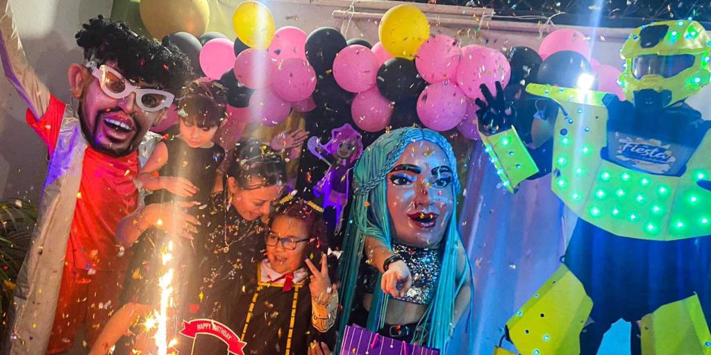 Show con Personajes para Bodas y XV años