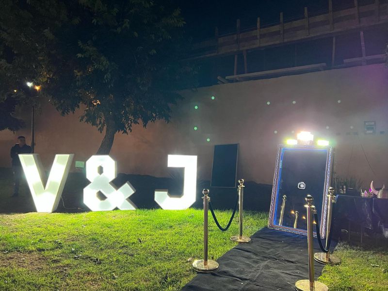 Renta de Cabina Fotográfica Mirror Booth