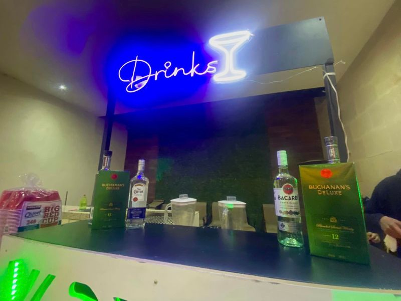 Carrito de Shots Con y Sin Alcohol