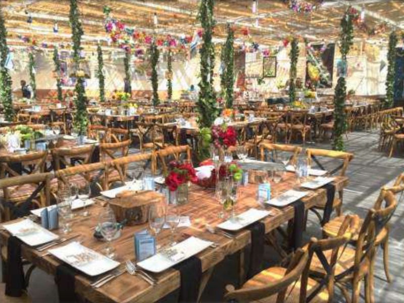 Renta de Mobiliario Línea Country Mesas y Sillas Tradicionales