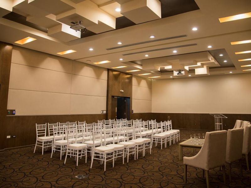 Renta de Salón México-EUA para posadas en Cintermex