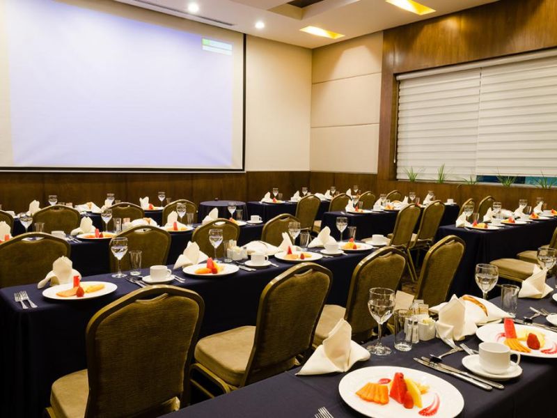 Renta de Salón México-EUA para posadas en Cintermex