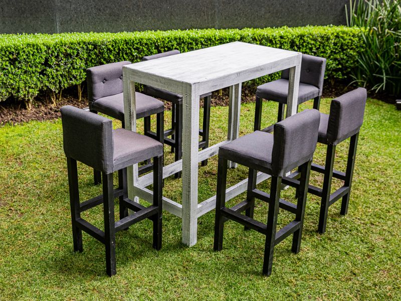 Renta de Mobiliario Tipo Bar Línea Vintage para eventos