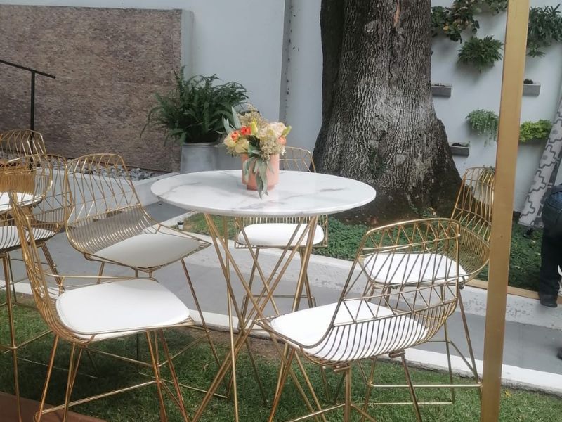 Renta de Periqueras Lounge Línea Diamante para eventos