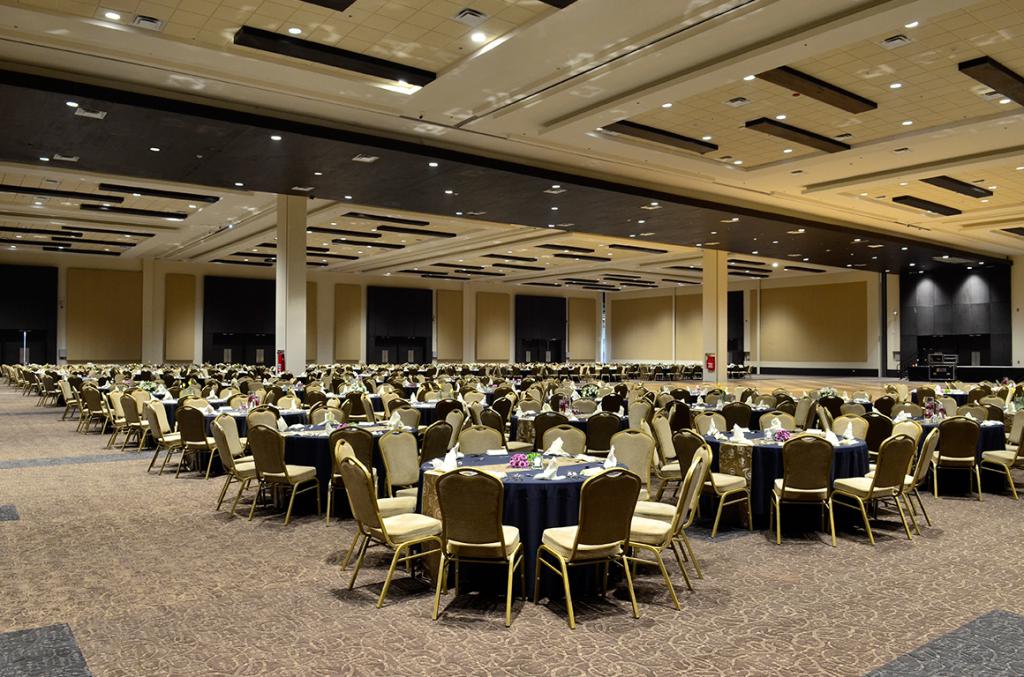 Renta de Salón 109 para conferencias en Cintermex