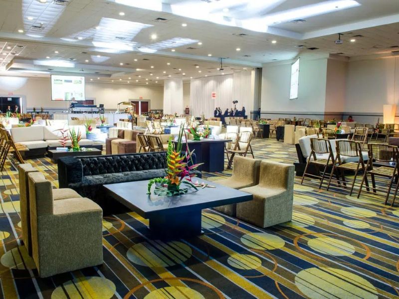 Renta de Salón 301-302-303 en Cintermex