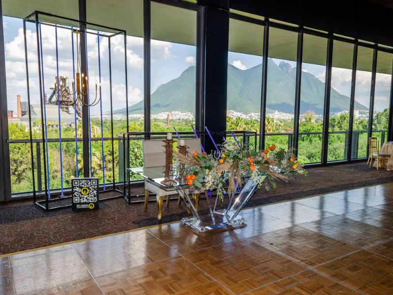 Renta de Salón 303-304-305 en Cintermex