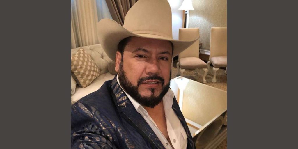 Isaias Lucero Cantante