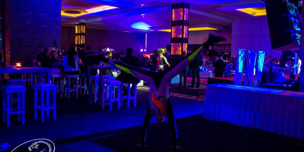 Show de Danza con Fuego y Tambores Africanos