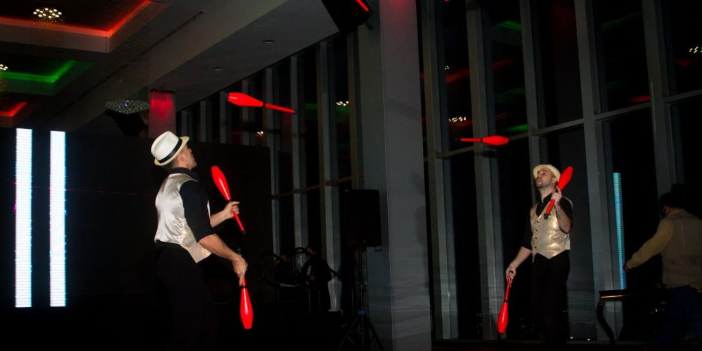 Show de Acrobacias "Jazz Contempo"