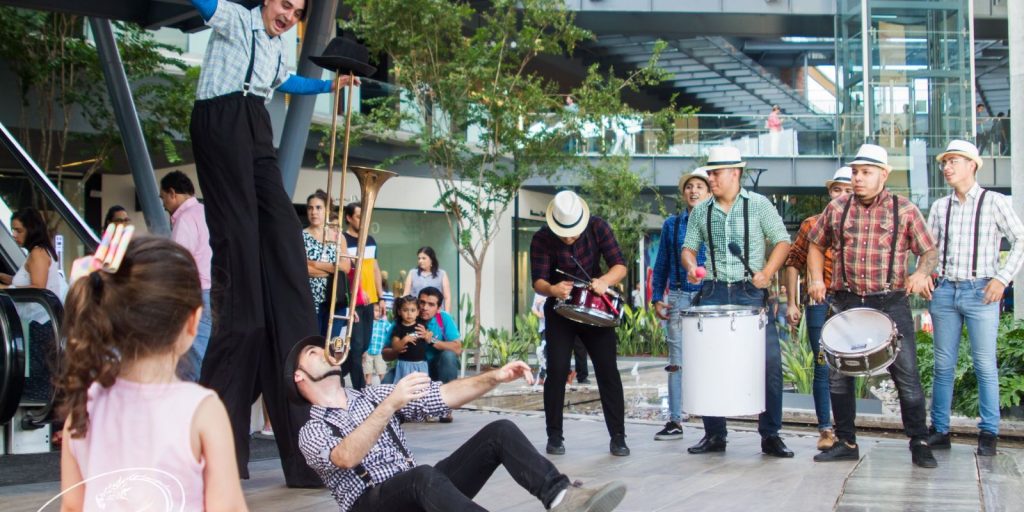 Show de Acrobacias "Jazz Contempo"