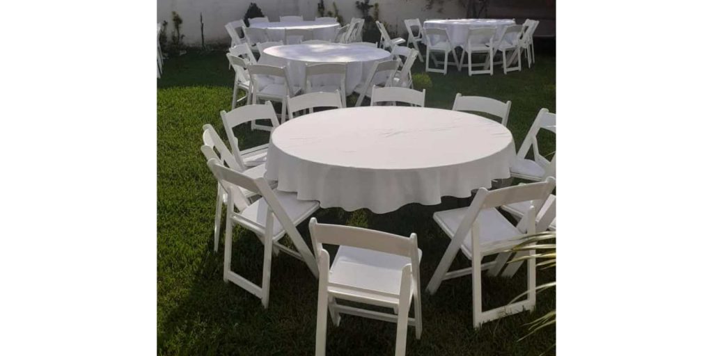 Renta de Mesas (Incluyen 10 Sillas Banqueteras o Avant Garde y Mantel)