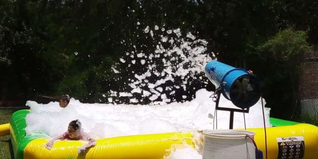 Renta de Alberca con espuma