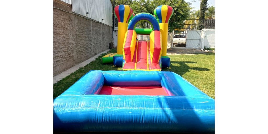 Renta de Inflable Escalador con alberca