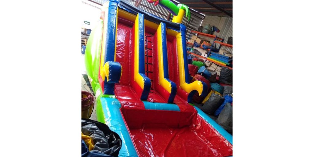 Renta de Inflable Palmas Doble Carril