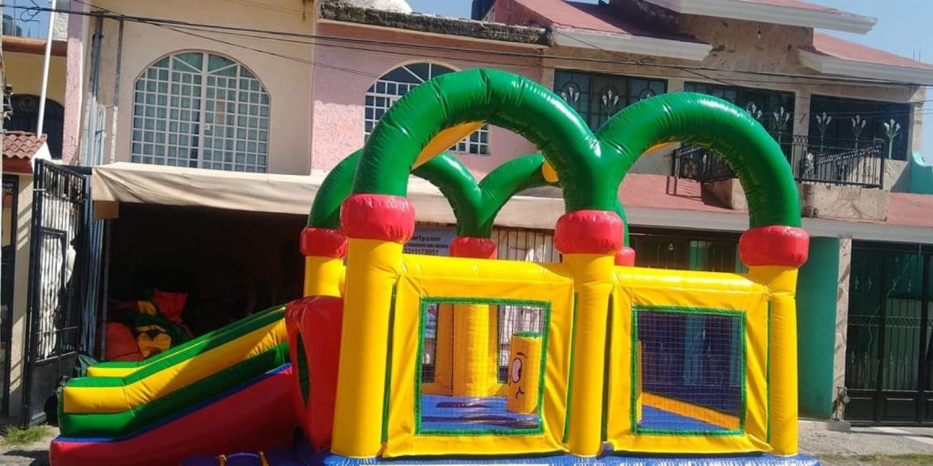 Renta de Inflable Arcos Play