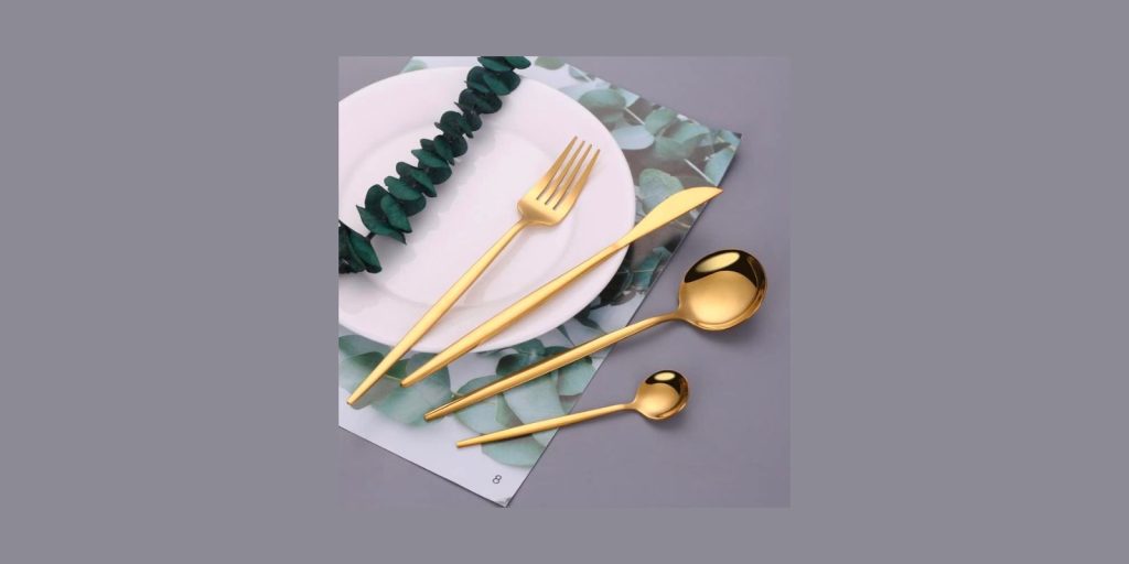 Renta de Set de Cubiertos Color Dorado en Saltillo