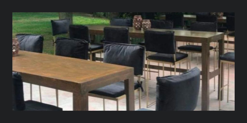 Paquete de Mesa Alta con 8 Sillas Periqueras en Saltillo