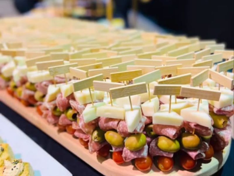 Bocadillos Canapés Salados