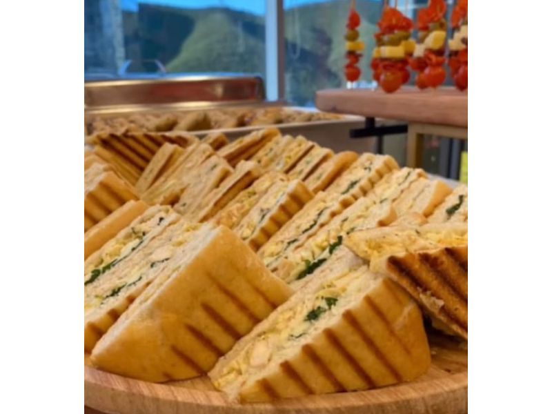 Bocadillos Canapés Salados