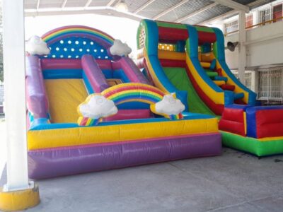 Inflable acuático Arcoíris