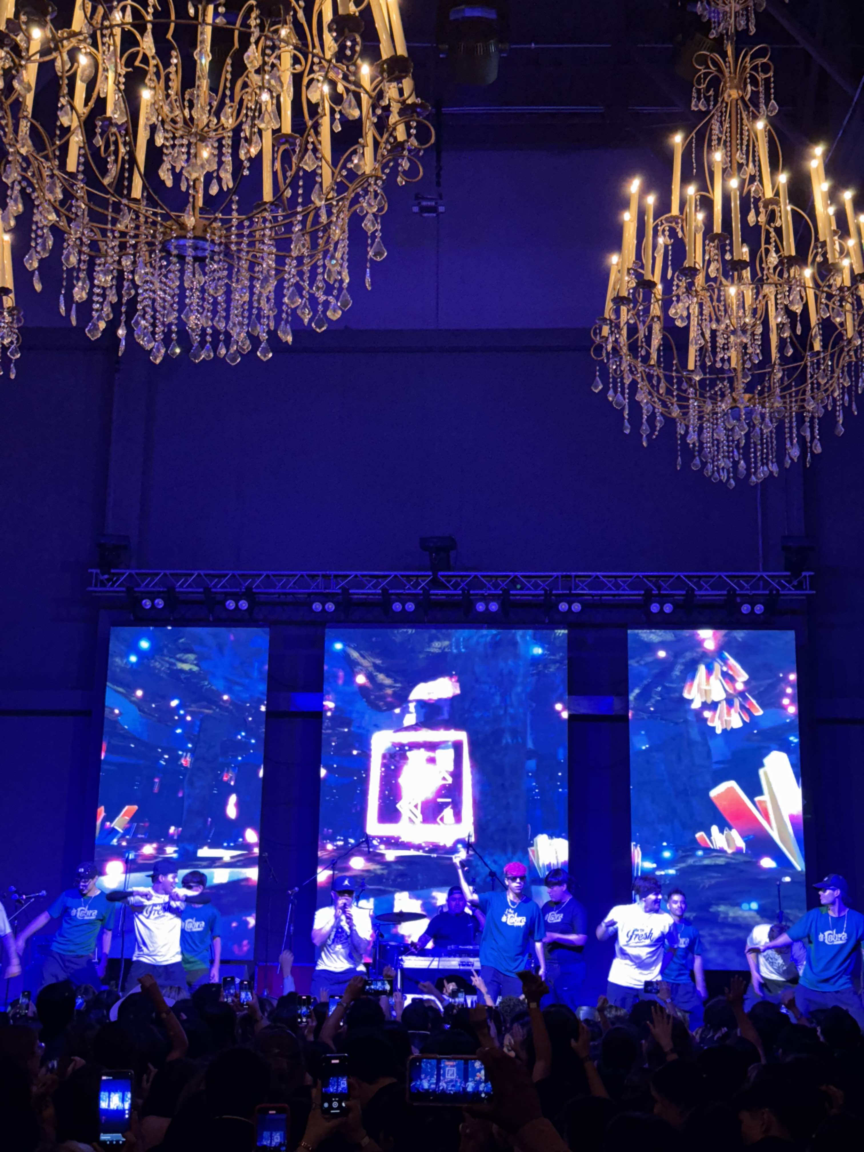 Equipo de Audio e iluminación hasta 500 personas